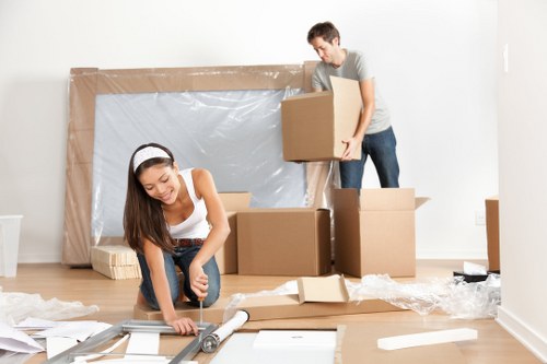 Moving van service for homes in Lower Morden